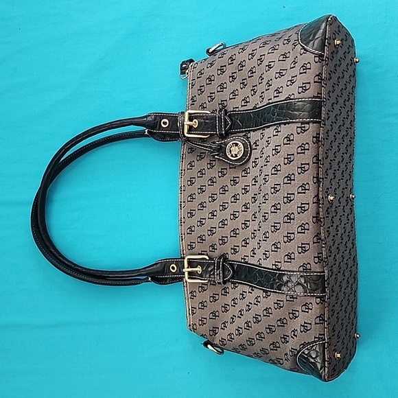 EUC Dooney & Bourke Black Signature Jaquard Handbag Purse - Picture 1 of 16